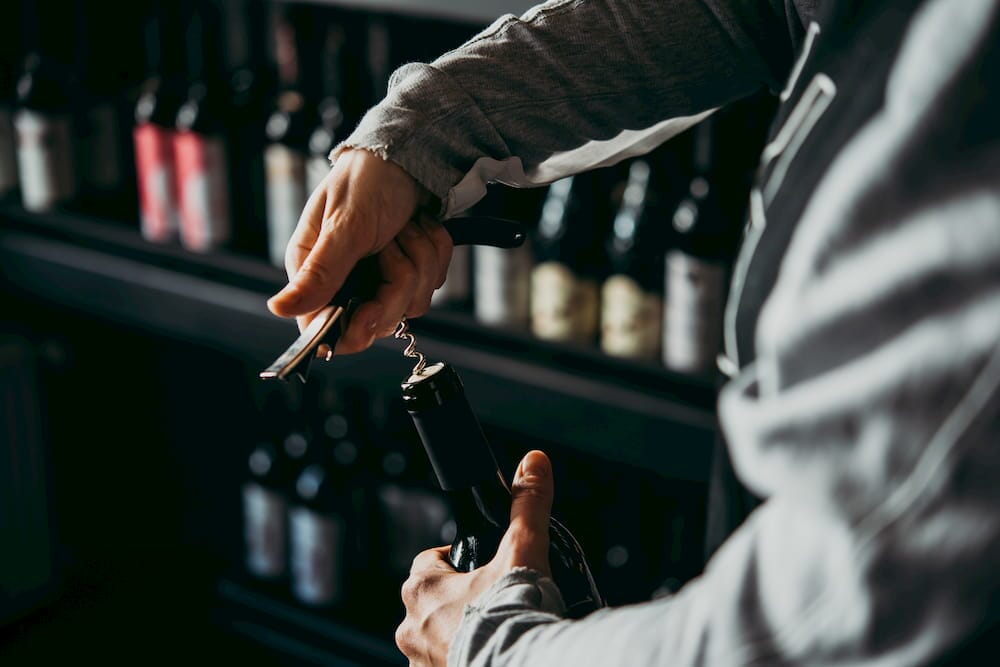 How Long Can a Bottle of Wine Stay Open For?