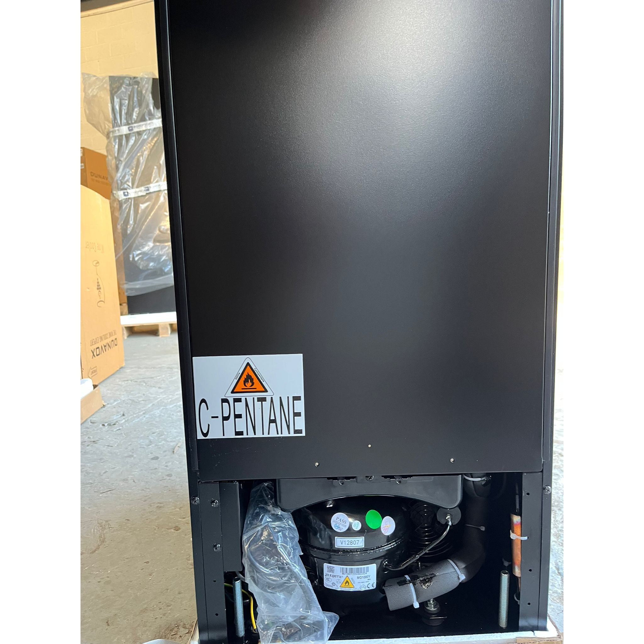 GRADED - Dunavox DAUF-32.83B - 400mm - Built In Undercounter - Single Zone