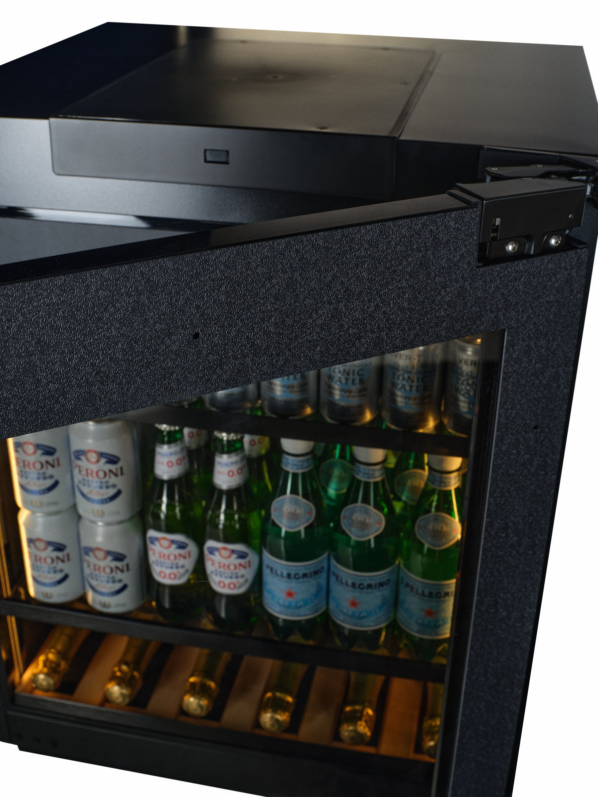 CELLA -  Fully Integrated Drinks Fridge - Handleless / Push To Open - BV34PANEL-TO