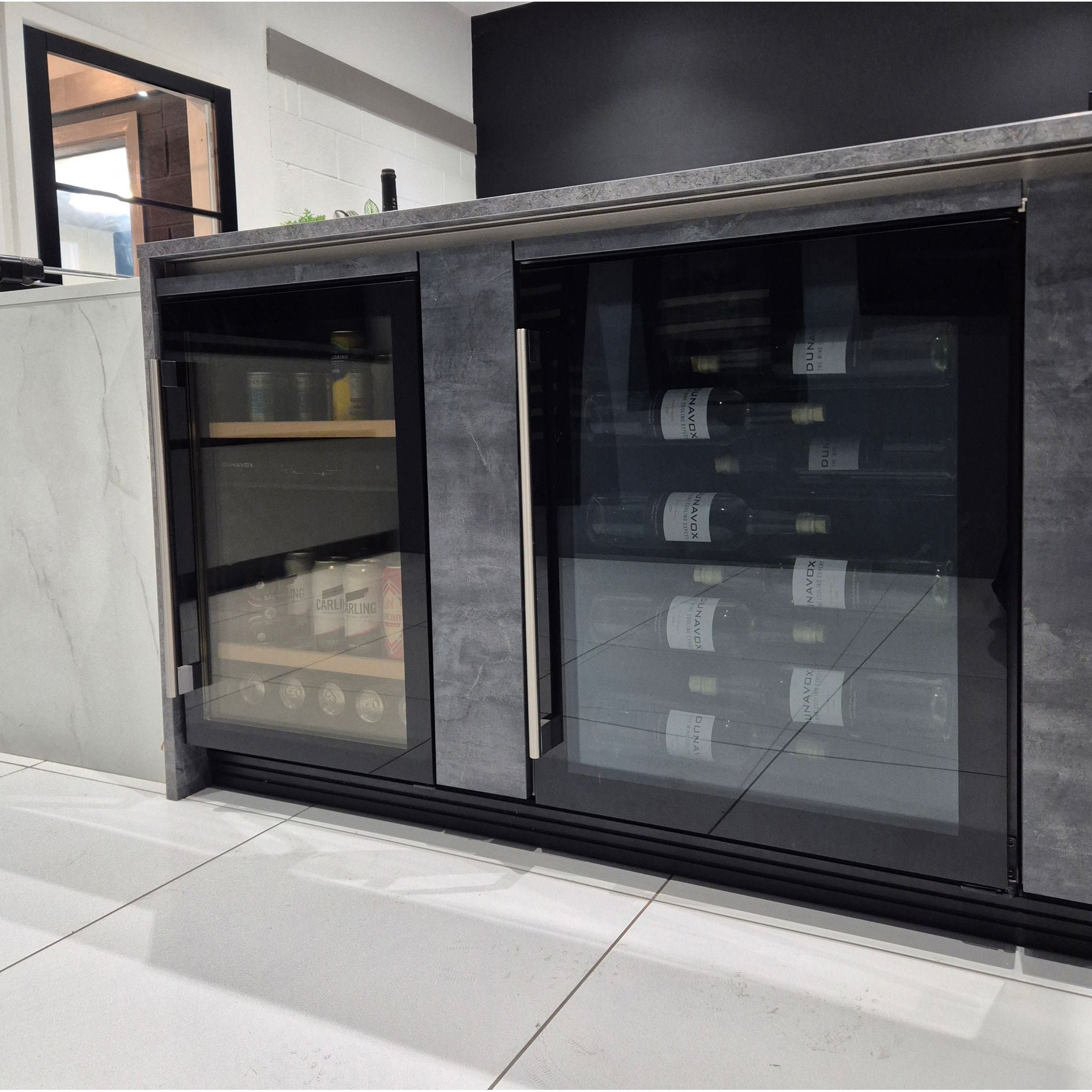 Dunavox SERA-40 - 600mm - 40 Bottle - Built In Wine Fridge - DAUF-40.138B