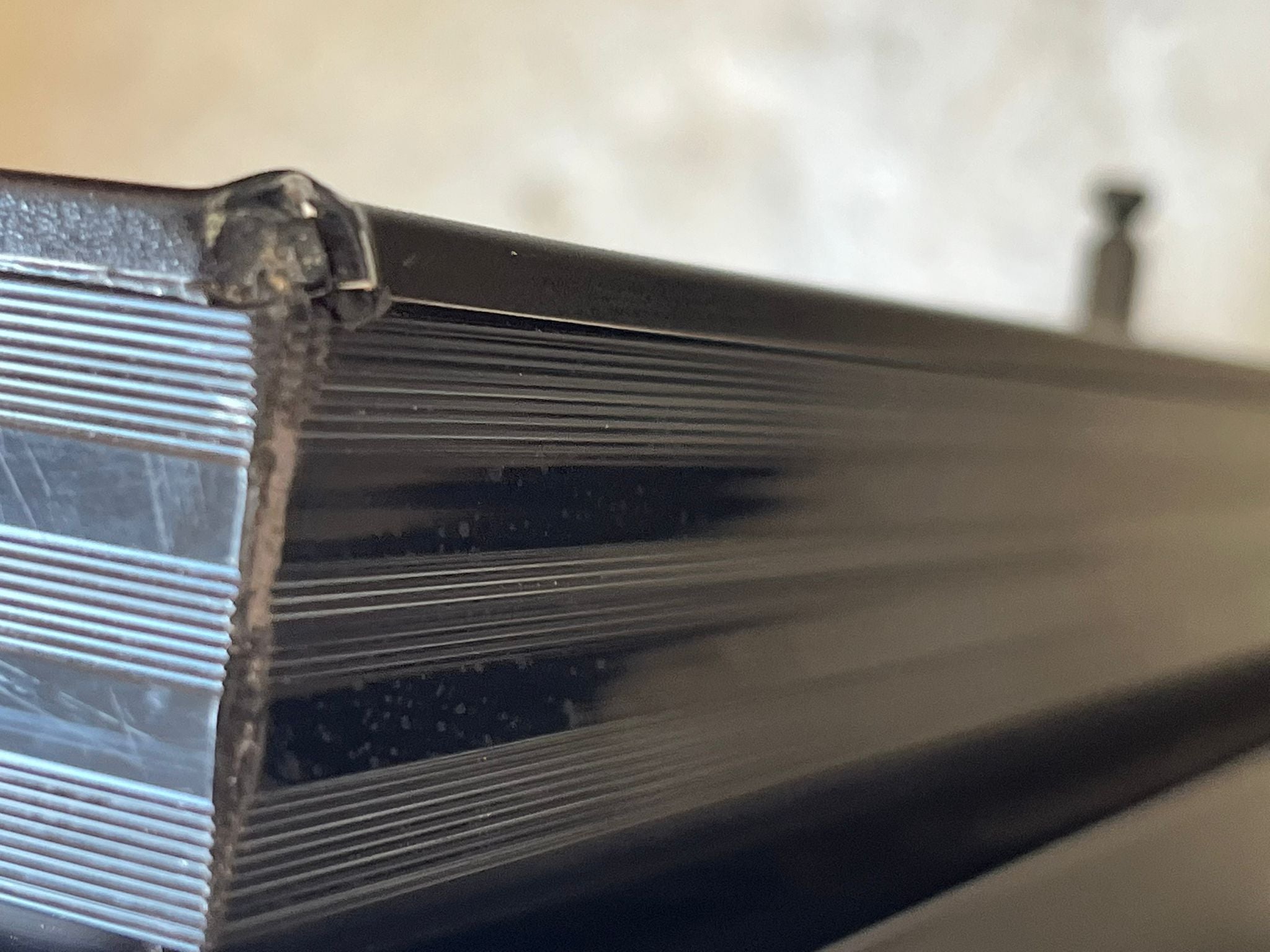 GRADED - mQuvée - 300mm - Undercounter Wine Fridge - WineCave 700 30D Anthracite Black